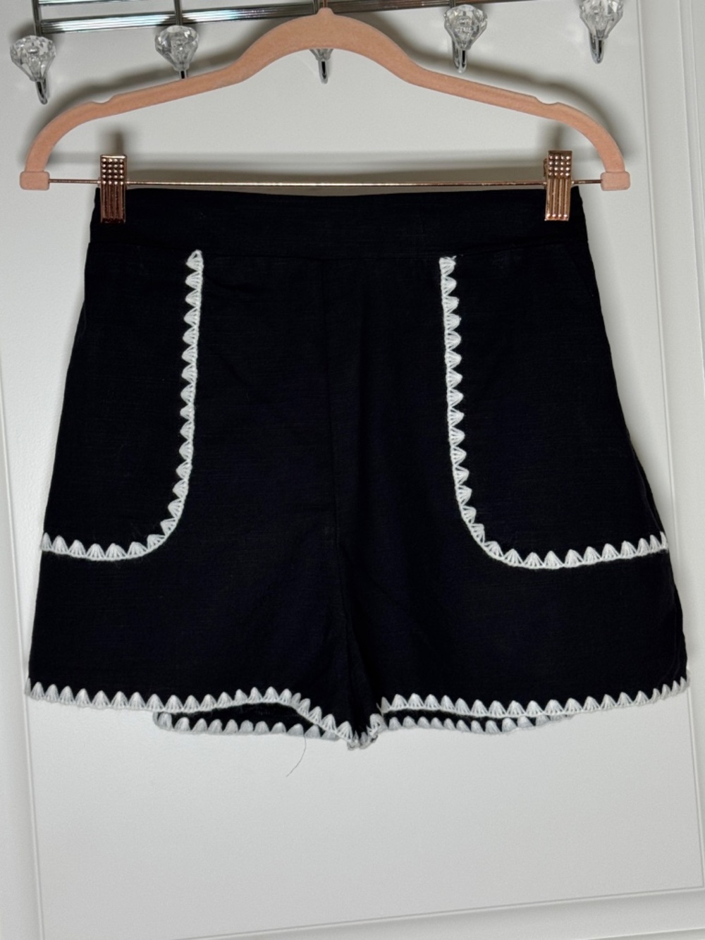 SLEEVELESS TANK TOP WITH ELASTIC WAIST SHORTS CO-ORD SET SIZE MEDIUM - NWOT - Picture 16 of 17